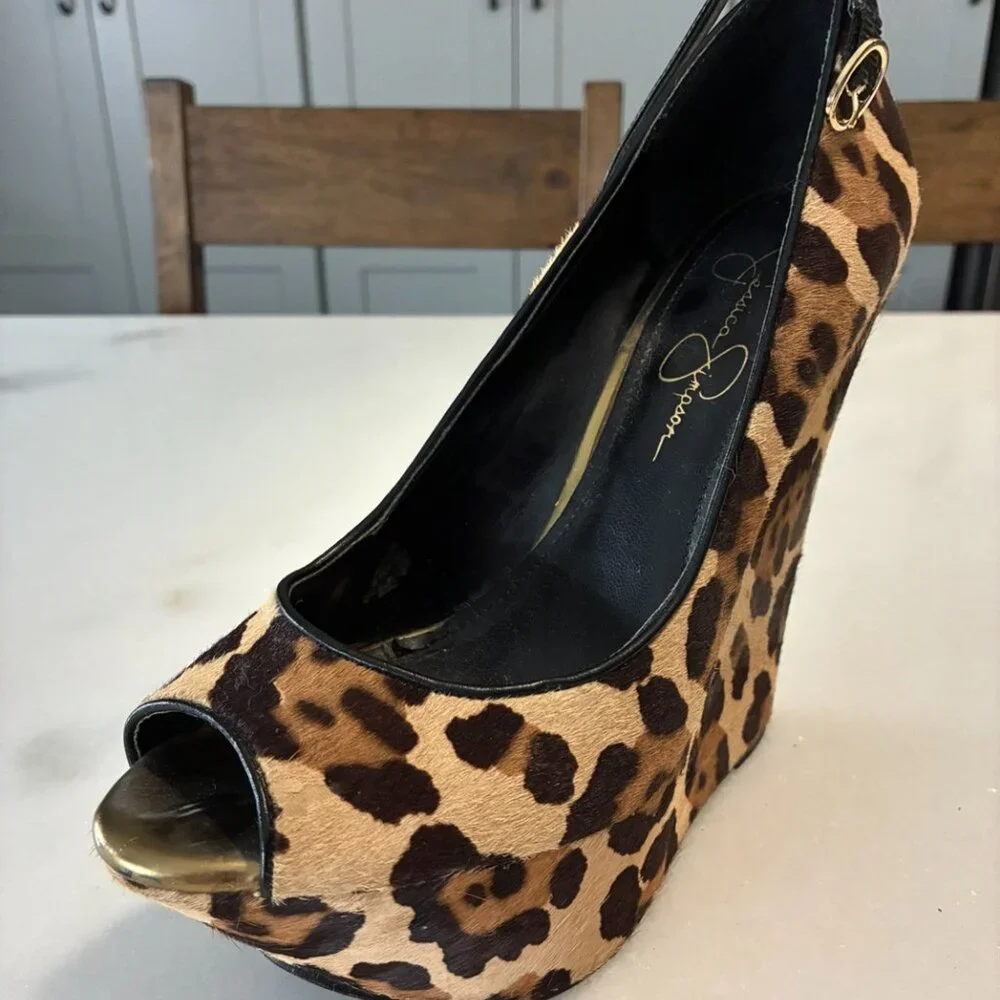 Jessica Simpson Leopard Print Wedge Heels - Picture 3 of 10